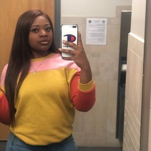 Meet your Posher, Alia